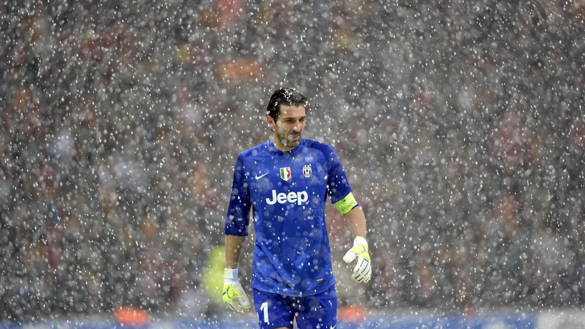 拉沃尔杯险胜法网，穆雷状态火热，重塑网坛传奇